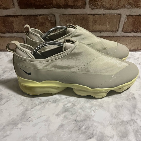 Men’s Nike Air VaporMax Moc Roam Light Stone. Size 10 - Picture 1 of 6